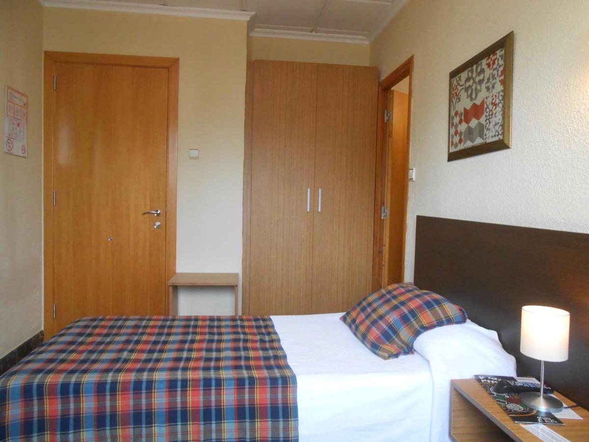 Hostal El Callejon Tarragona Kültér fotó