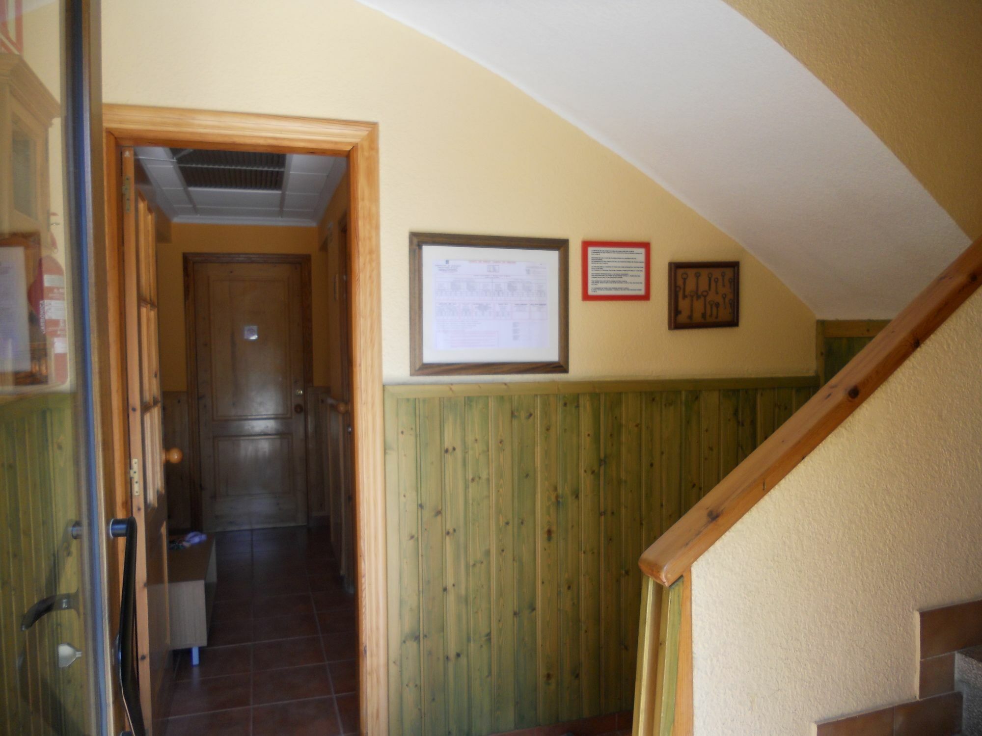 Hostal El Callejon Tarragona Kültér fotó