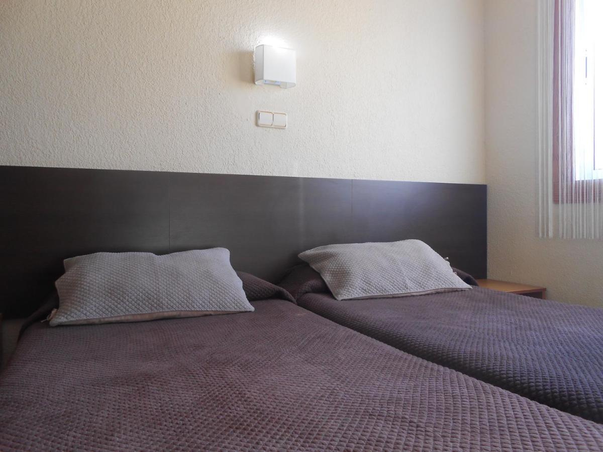 Hostal El Callejon Tarragona Kültér fotó