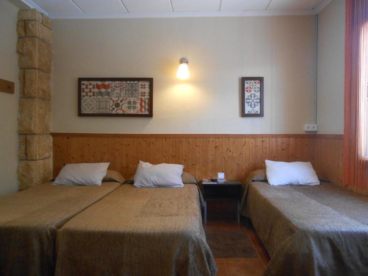 Hostal El Callejon Tarragona Kültér fotó