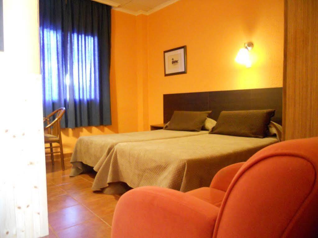 Hostal El Callejon Tarragona Kültér fotó